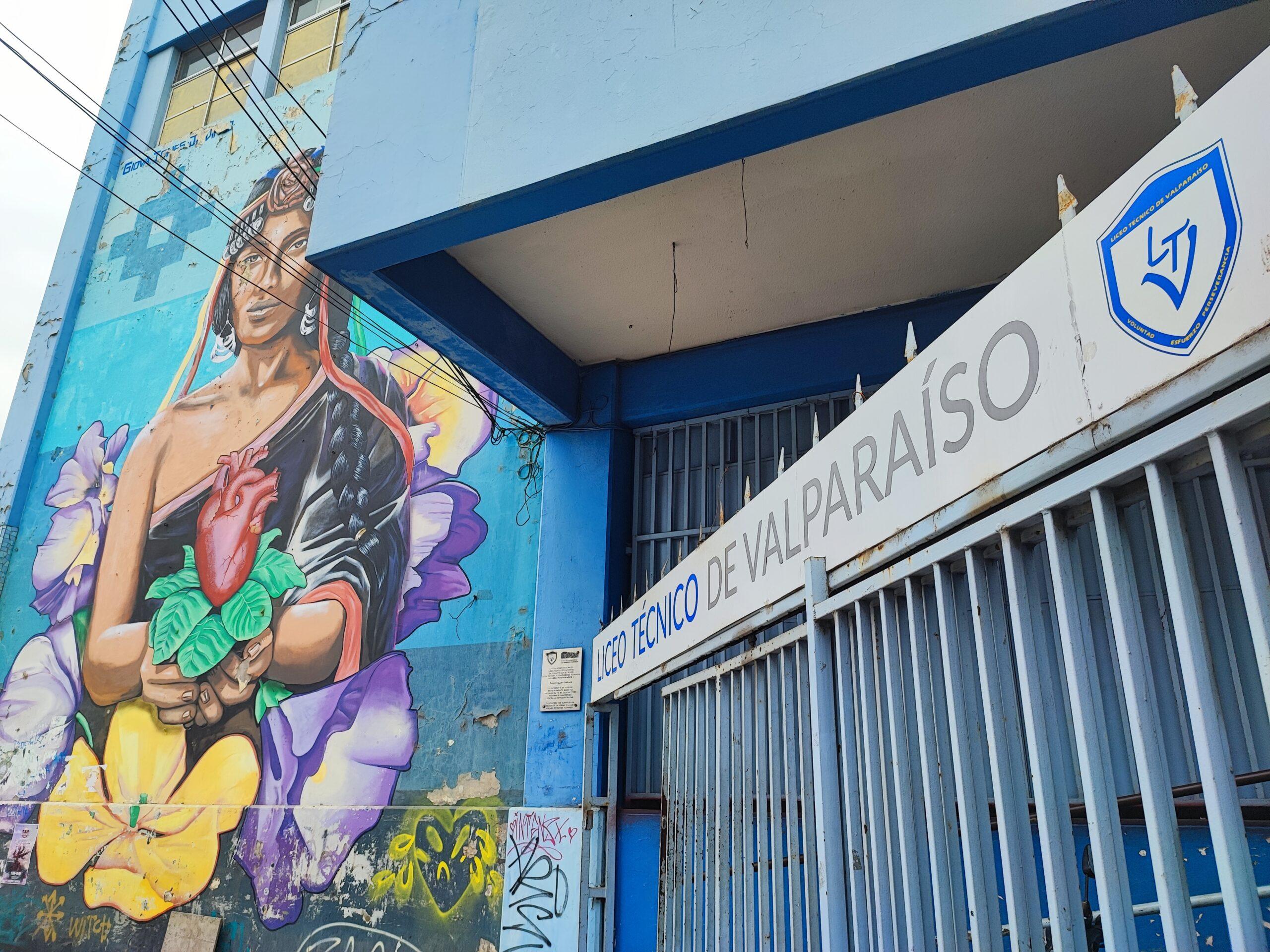 Liceo técnico de Valparaíso se convierte en establecimiento